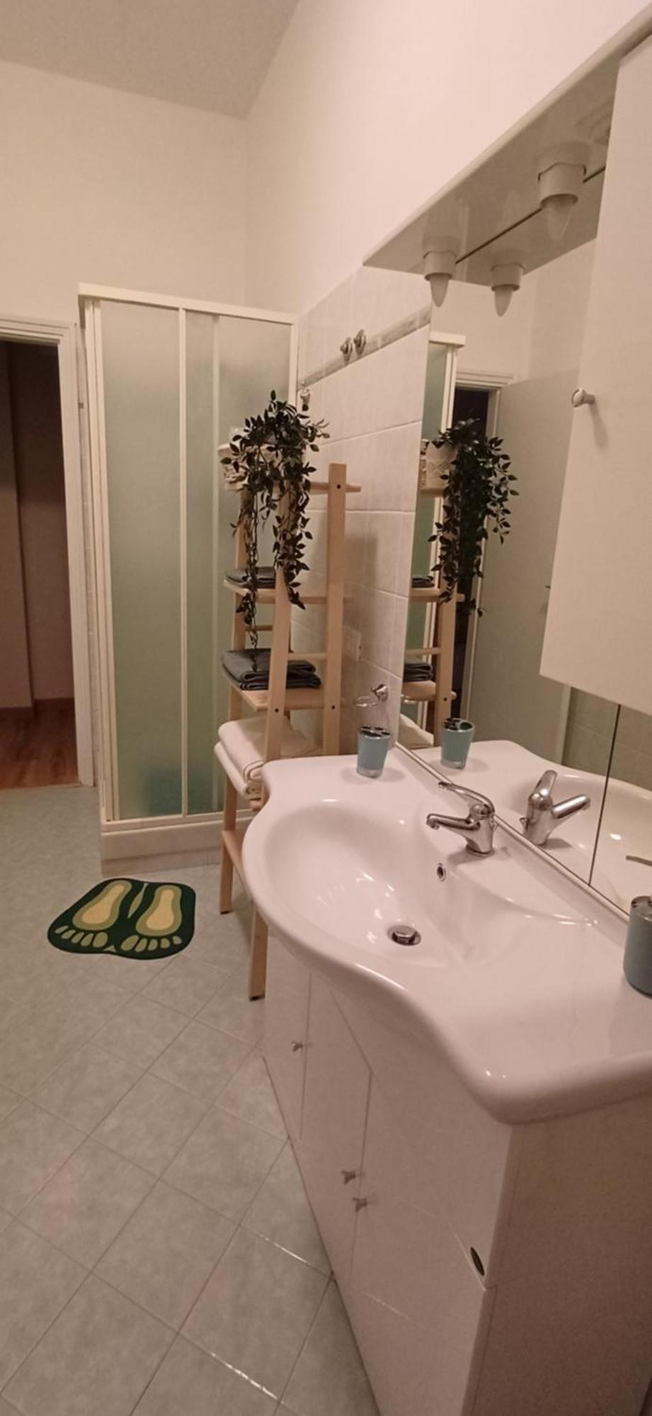 Pollino Guest House 卡斯特罗维拉里 外观 照片