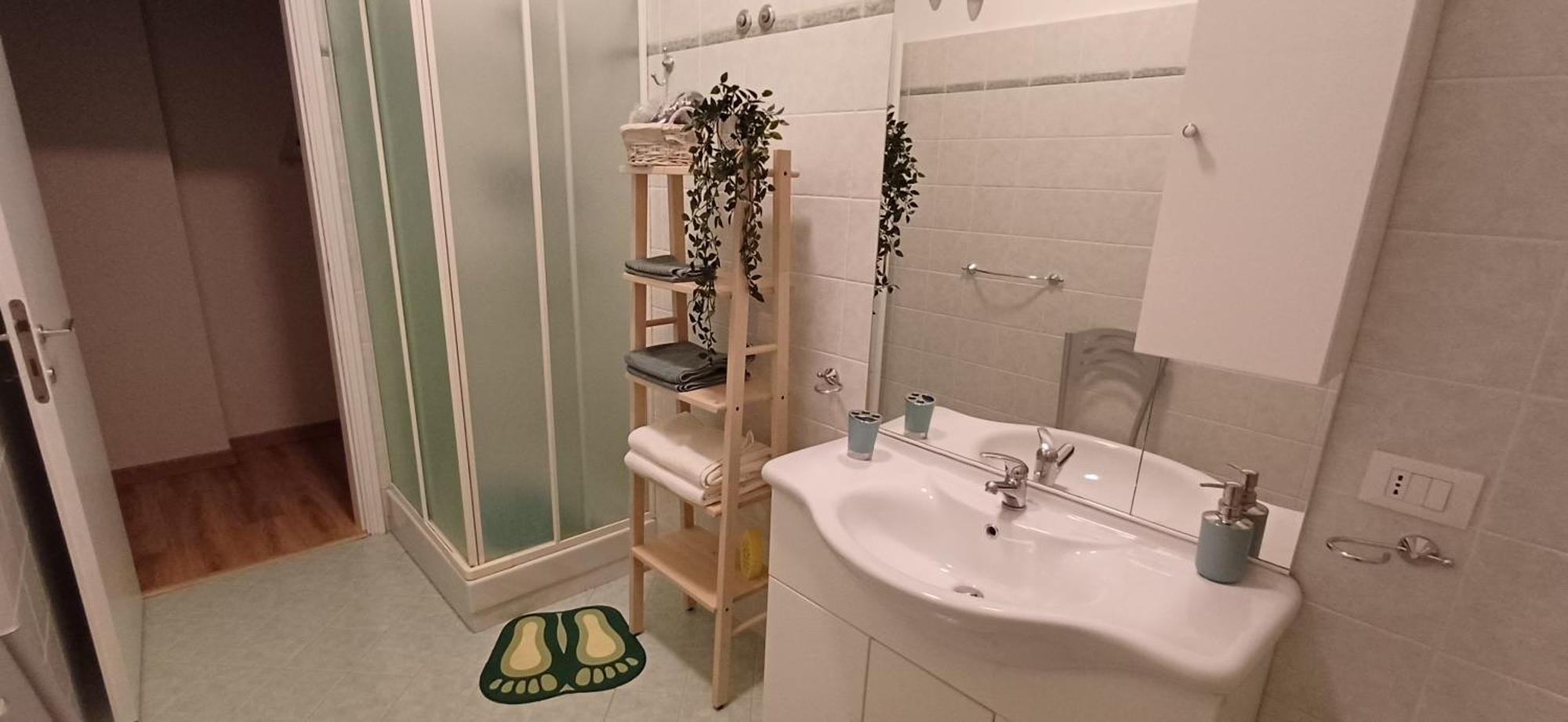 Pollino Guest House 卡斯特罗维拉里 外观 照片
